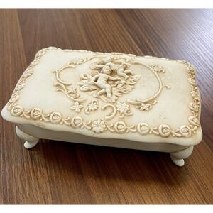 Vtg Lefton Bisque Porcelain Vanity Trinket Powder Box Raised Cherub Angels Feet